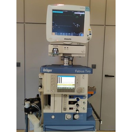 Drager FABIUS TIRO anesthesia machine with Philips cardiac monitor