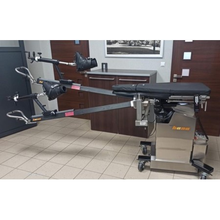 Operating table with lower limb traction MIzuho OSI Hana 6875