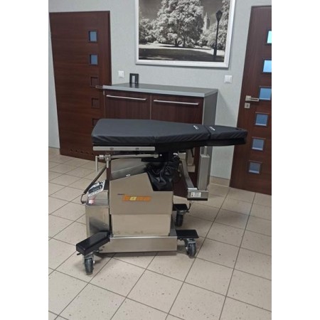 Operating table with lower limb traction MIzuho OSI Hana 6875