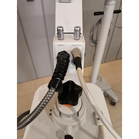 Moller Wedel HS Hi-R 900 Operating Microscope