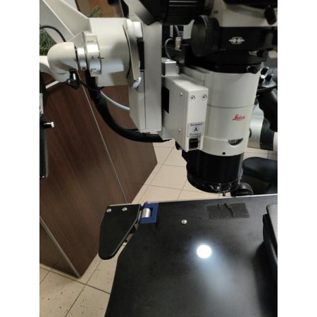 LEICA M525 Surgical Microscope