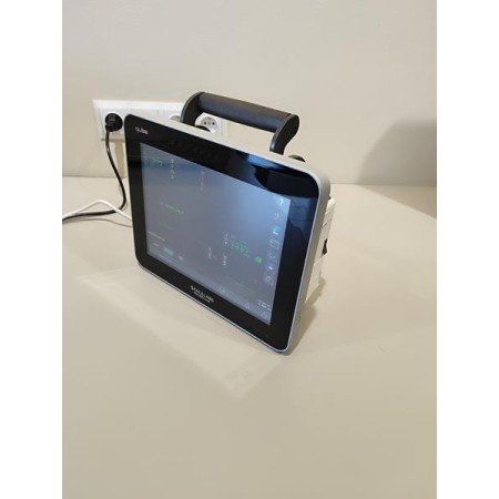 SPACELABS Qube Patient Monitor