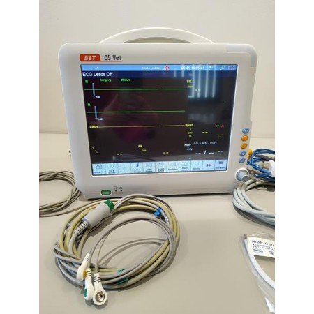 BLT Q5 Patientenmonitor