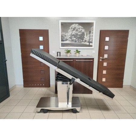 Steris Kerna Operating Table