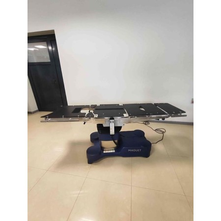 Maquet AlphaMAXX Operating Table with Lower Limb Traction