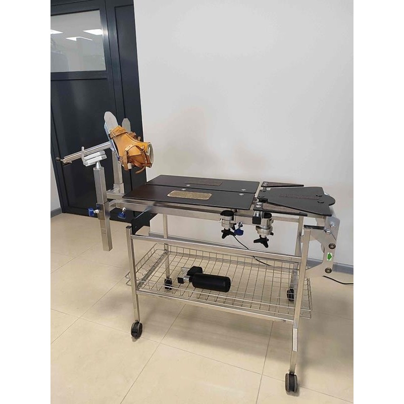 Maquet AlphaMAXX Operating Table with Lower Limb Traction
