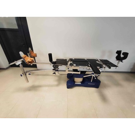 Maquet AlphaMAXX Operating Table with Lower Limb Traction