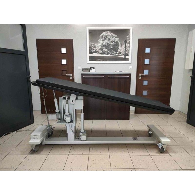 STI Streamline 3CE Operationstisch