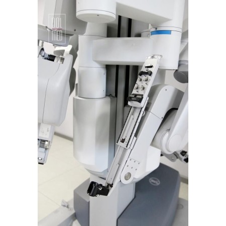 DA VINCI SI SURGICAL ROBOT