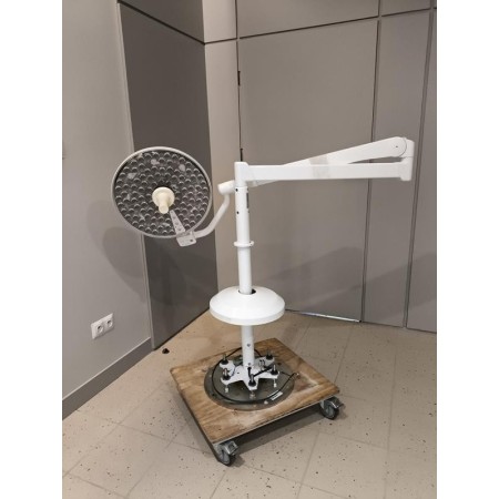 Maquet Power LED 300 surgical lamp