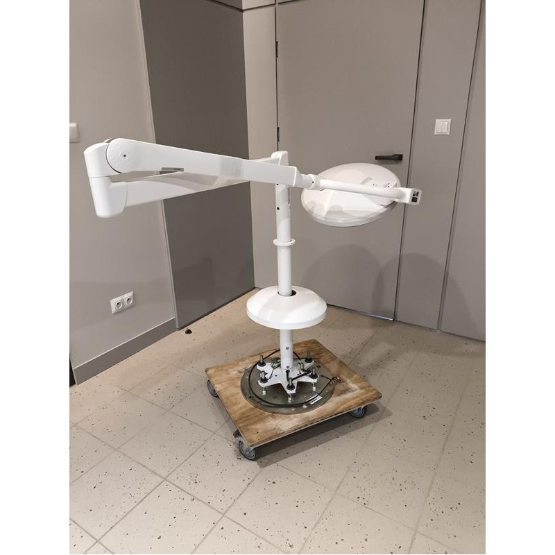 Maquet Power LED 300 surgical lamp