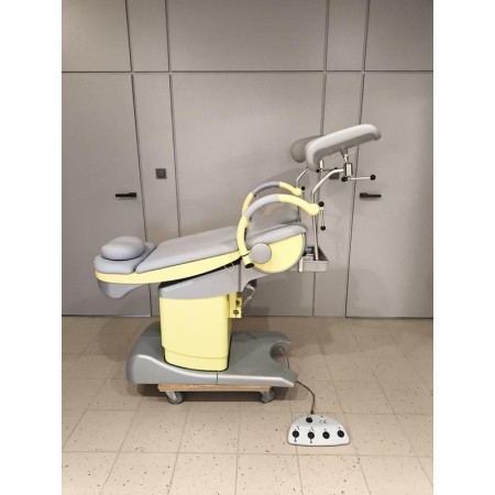 Schmitz Medi-Matic gynecological chair