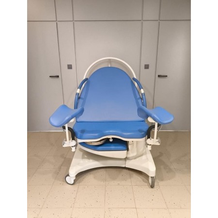 Borcad birthing chair