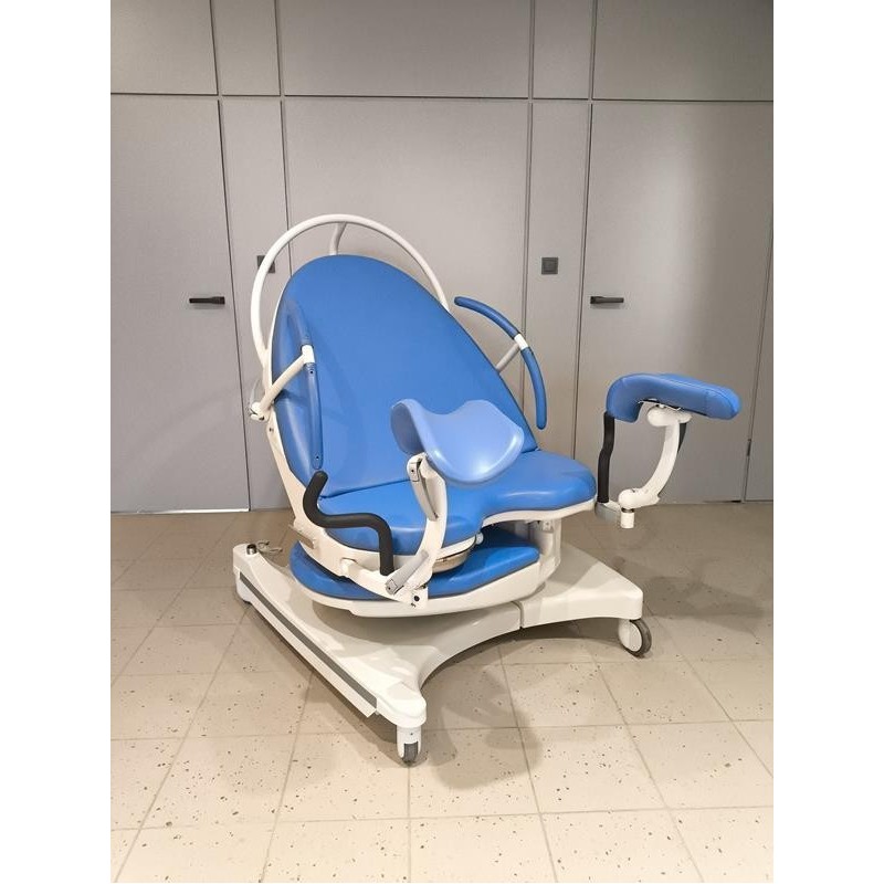 Borcad birthing chair