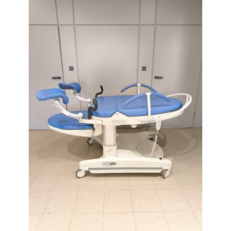 Borcad birthing chair