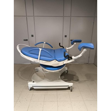 Borcad birthing chair